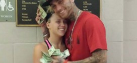 Ohio Bank robber arrested after posing with wads of cash on Facebook (Photo)