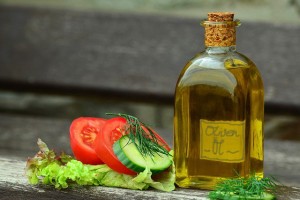 Olive Oil Significantly Cuts Breast Cancer Risk, Suggests Study