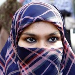 Ottawa wants postponement of ruling that quashes niqab ban, Report