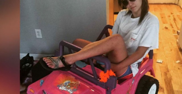 Tara Monroe uses Barbie Jeep to get around after DWI (Video)