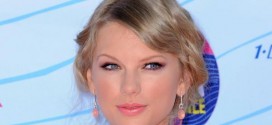Taylor Swift : Singer faces lawsuit from radio DJ