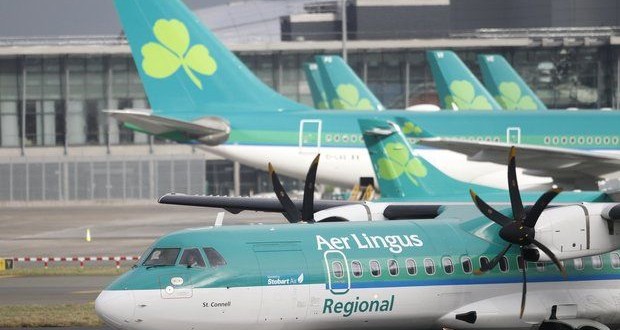 Aer Lingus Passenger flips out, bites a man and dies “Report”