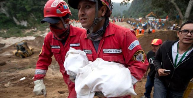 Guatemala landslide: A terrible shake, then roar as hillside collapses, killing at least 30, hundreds more missing (Video)