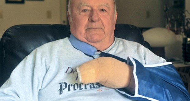 James Vernon: Unarmed vet, 76, saves 16 kids and their moms from knife attacker