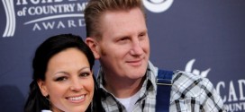 Joey And Rory Duo Cancel Tour Dates After Joey Stops Treatment For Cancer