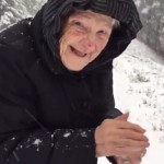 Albina: 101-Year-Old Woman Playing In The Snow Will Make Your Day (Video)