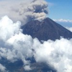 Bali Airport closed due to Mount Rinjani ash cloud, Report