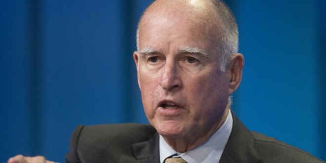 Governor Jerry Brown extends California water-saving measures in drought