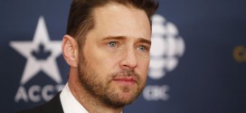Jason Priestley: Actor Hospitalized After Being Thrown Off a Horse on Set