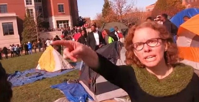 Melissa Click: Missouri professor who blocked media at protest apologizes