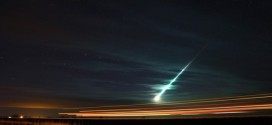Meteor tail lights up Saskatchewan. sky (Photo)