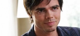 Reid Ewing: Modern Family Star Nonchalantly Reveals He's Gay Via Twitter