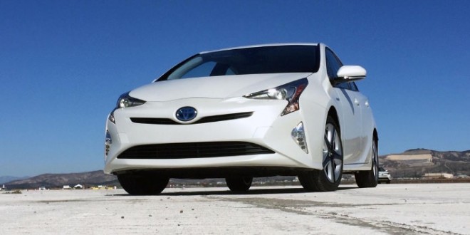 2016 Toyota Prius has distinctive image, personality