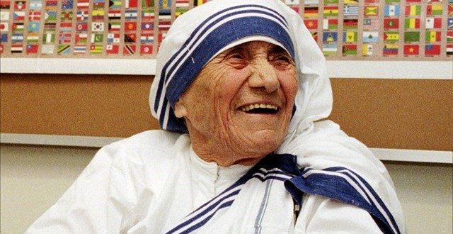 Mother Teresa approved for sainthood next year, Report