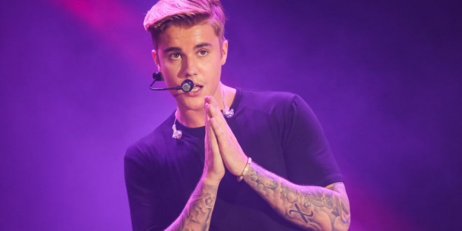 See Justin Bieber Nude Pics: Are The Racy Shots Real Or Fake?