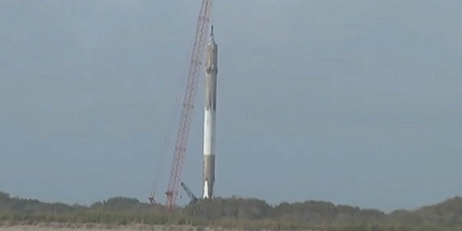 SpaceX successfully launches and lands rocket (Video)