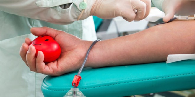 US FDA Lifts Ban on Blood Donations from Gay, Bisexual Men