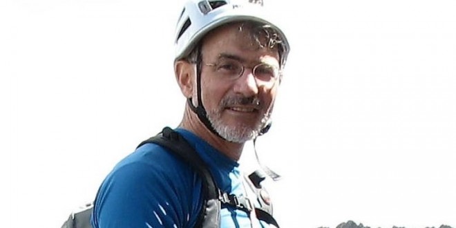 Doug Walker: Seattle software pioneer killed in avalanche on Washington mountain