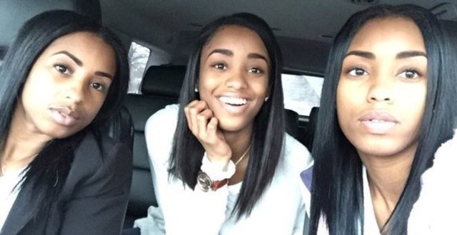Kaylan Mahomes: Mom poses with twin daughters; can you guess who's who?