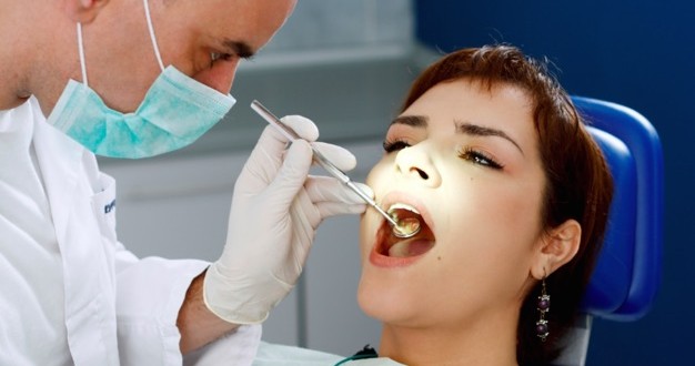 Gum disease link to Alzheimer’s, new study says