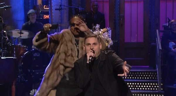 Jonah Hill raps with Future but sinks in sketches (Video)