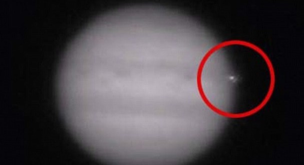 Researchers capture video of large object crashing into Jupiter (Watch)