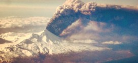 Volcano erupts in southwest Alaska, Cancels Flights