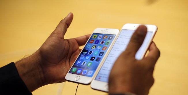 FBI Agrees to Unlock iPhone in Arkansas Case, Report