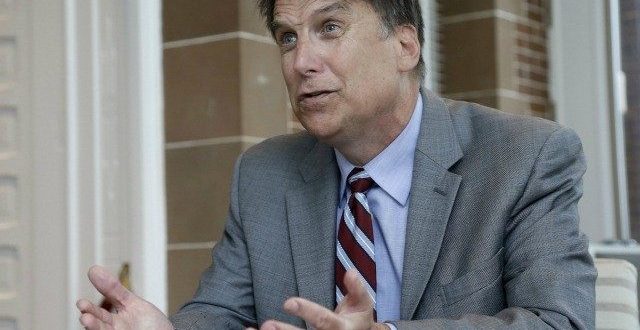 Pat McCrory: NC governor tries to backpedal on LGBT "bathroom bill"