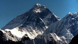 Climbers near Everest summit for first time in three years