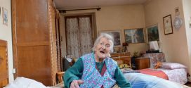 Emma Morano: Italian woman, 116, now world's oldest living person