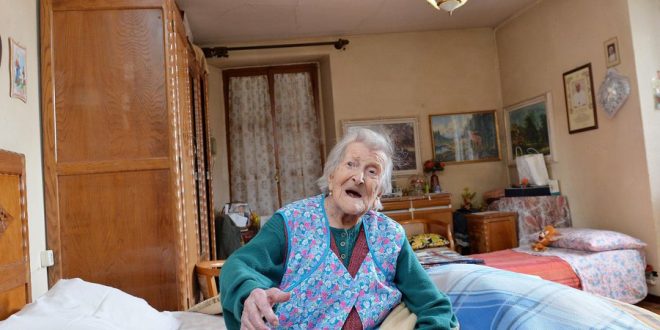 Emma Morano: Italian woman now world’s oldest living person