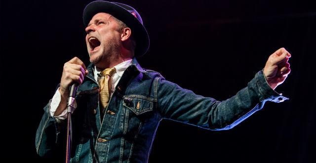 Gord Downie- Lead singer of iconic band The Tragically Hip diagnosed with terminal cancer