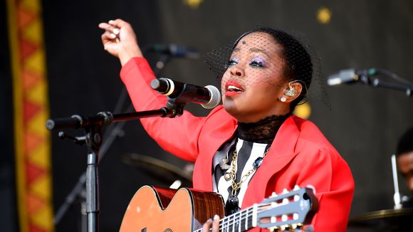 Lauryn Hill Posts Excuse for Being 2-hour Late for Atlanta concert