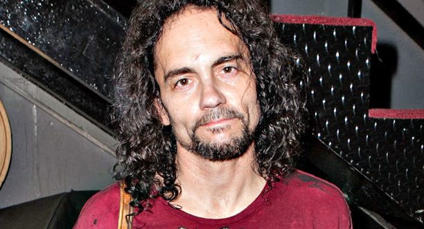 Nick Menza: Former Megadeth drummer dies after collapsing on stage