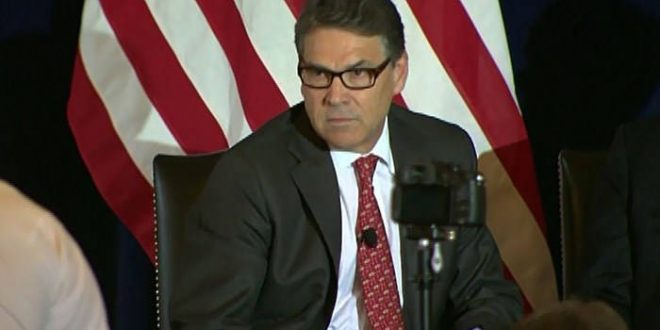 Rick Perry backs Donald Trump as GOP remains divided over candidate