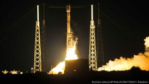 SpaceX Launches Satellite, Lands Unmanned Rocket on Ship (Video)
