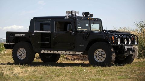 Tupac Shakur Hummer sells for $337K at auction, Report