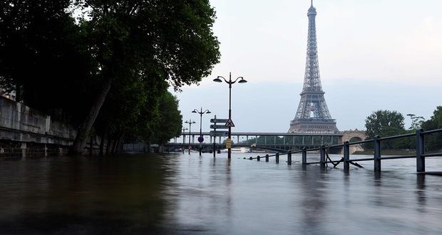 Climate researchers tie Paris floods to global warming