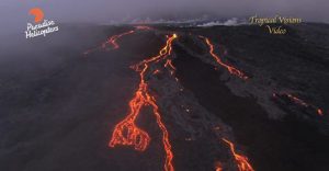 Lava spattering at Kilauea volcano (Video)