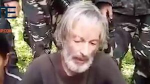 Robert Hall: Canadian hostage held in Philippines likely executed by militants