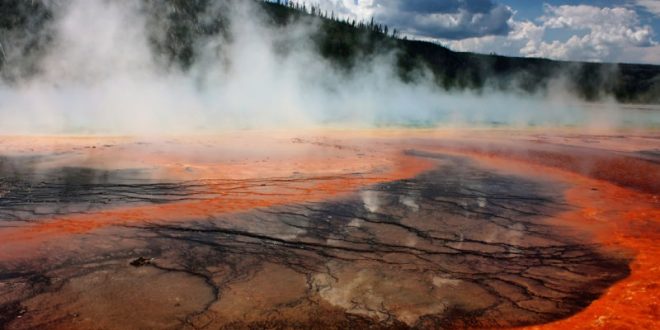 Cataclysmic super-eruptions give only a year's warning before they blow, finds new research
