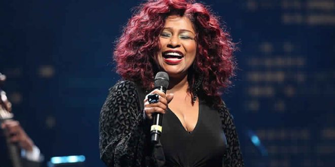 Signer Chaka Khan enters rehab for prescription drugs