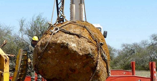 Argentina researchers discover 30-tonne meteorite