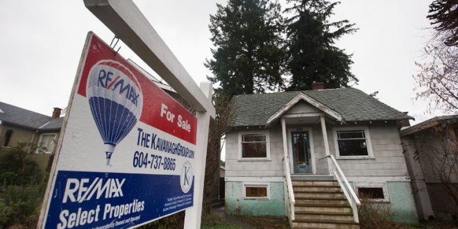 August home sales in Metro Vancouver fall 26 percent since 2015