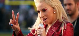 Lady Gaga To Perform 2017 Super Bowl Halftime Show, Report