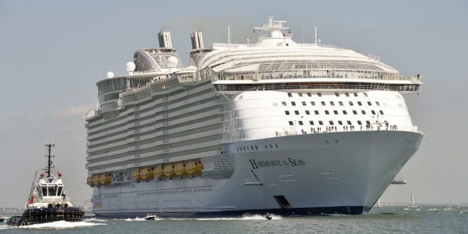 One dead, Four injured in Royal Caribbean Accident Near French Port