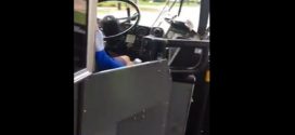 TTC bus driver caught using cellphone while driving (Video)