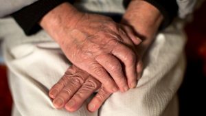 Lilly Alzheimer's drug fails in final clinical trials
