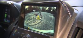 Rear-view cameras to be required on all cars made after May 2018: Transport Canada